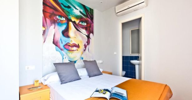 Hotel Ryans La Marina