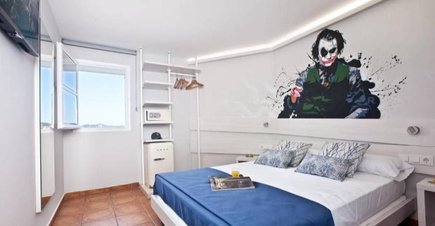 Hotel Ryans La Marina