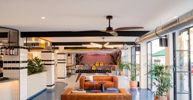 Hotel Ryans Lolas