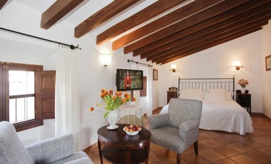 Hotel S Ardeviu