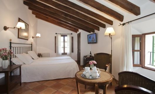 Hotel S Ardeviu
