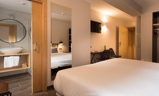 Hotel Sagarlore