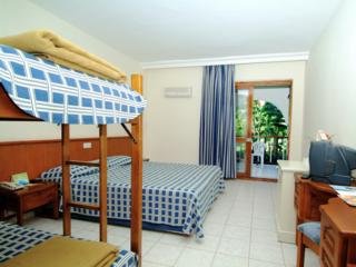Hotel Sailor's Beach Club