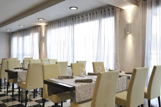 Hotel Salles Aeroport De Girona
