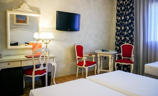Hotel Salles Ciutat Del Prat