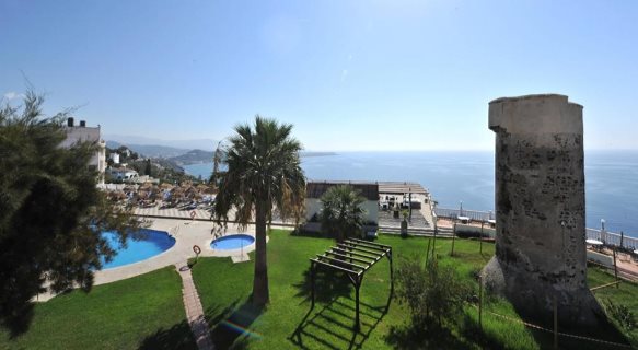 Hotel Salobreña Suites