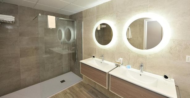 Hotel Salobreña Suites