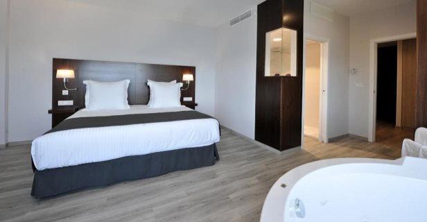 Hotel Salobreña Suites
