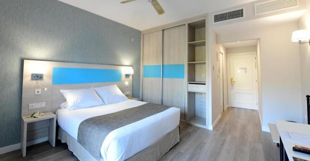 Hotel Salobreña Suites