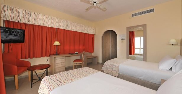 Hotel Salobreña Suites