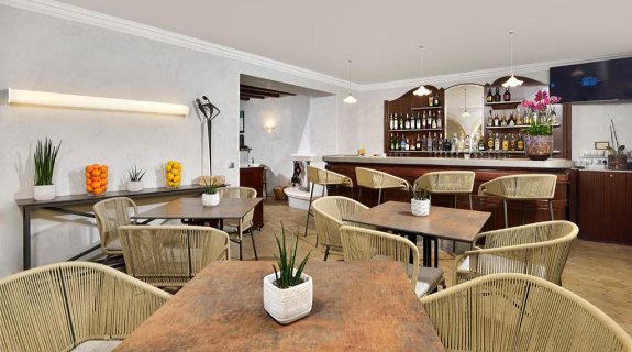 Hotel San Lorenzo    Solo Adultos