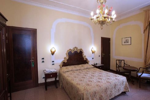 Hotel San Moise