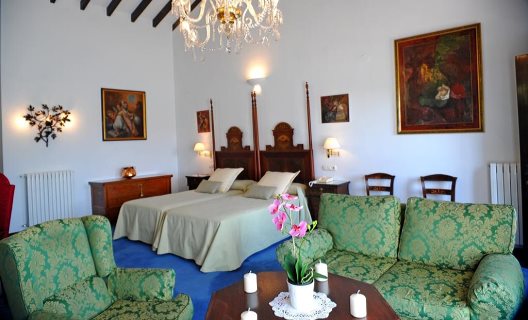Hotel San Román De Escalante