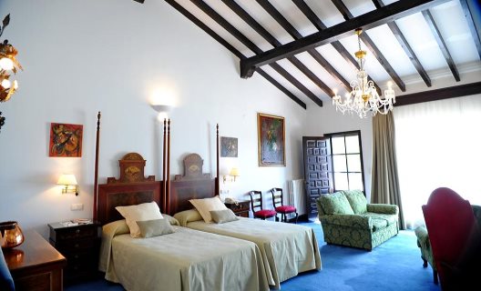 Hotel San Román De Escalante