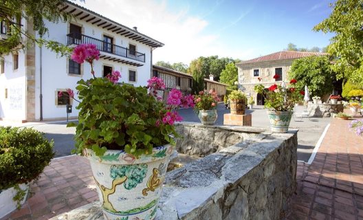 Hotel San Román De Escalante
