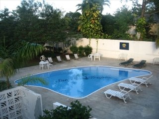 Hotel San San Tropez