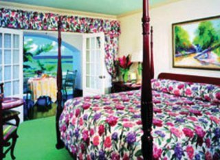 Hotel Sandals Carlyle