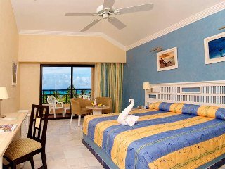 Hotel Sandos Playacar Beach Resort & Spa All Inclusive