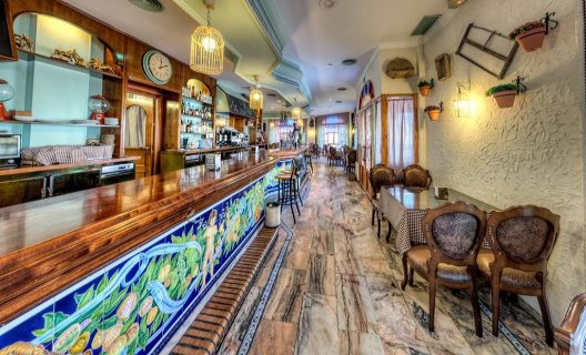 Hotel Sandra