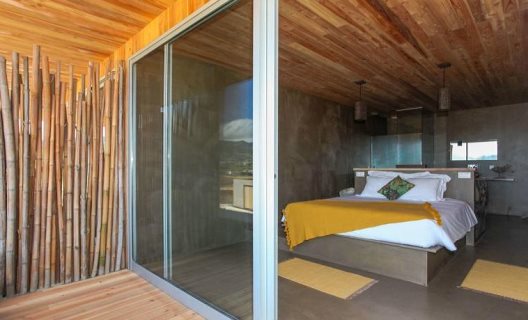 Hotel Santa Barbara Eco Beach Resort
