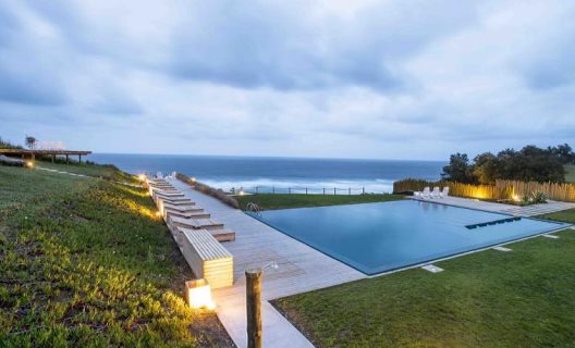 Hotel Santa Barbara Eco Beach Resort