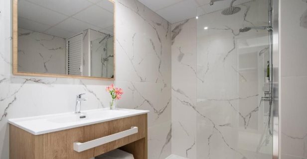 Hotel Santa Rosa Lloret By Pierre Vacances