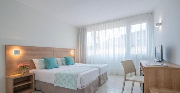 Hotel Santa Rosa Lloret By Pierre Vacances