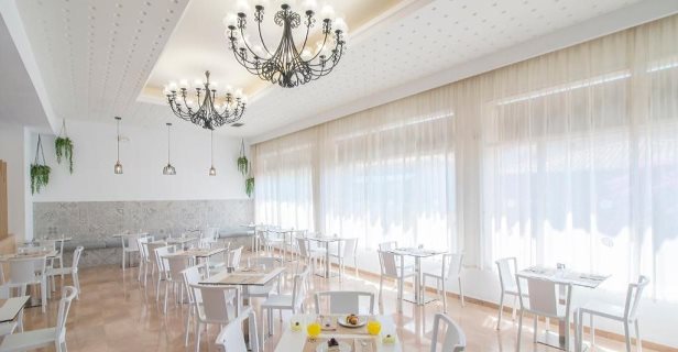 Hotel Santa Rosa Lloret By Pierre Vacances