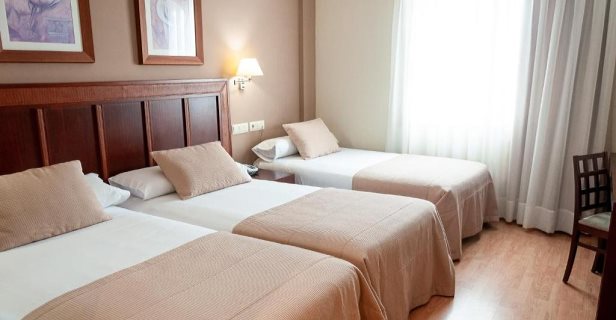 Hotel Santiago Leon