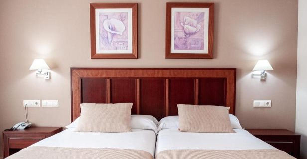 Hotel Santiago Leon