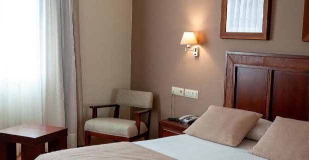 Hotel Santiago Leon