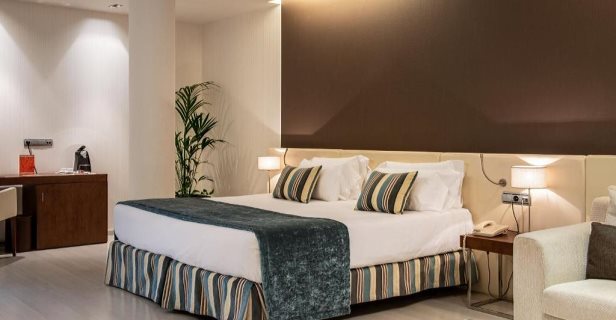 Hotel Santos Diagonal Plaza