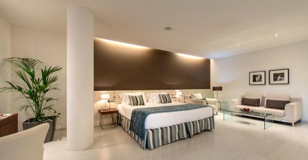 Hotel Santos Diagonal Plaza