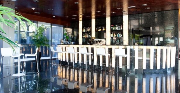 Hotel Santos Maydrit Airport