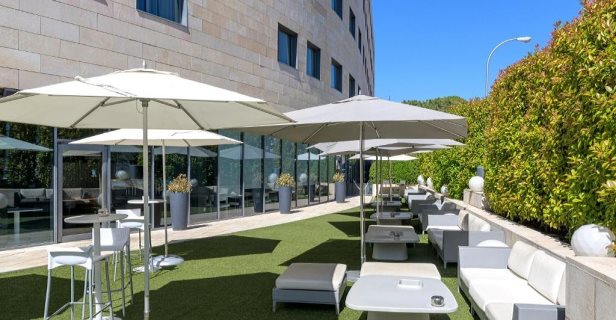 Hotel Santos Maydrit Airport