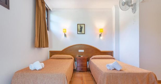 Hotel Santuari De Lluc