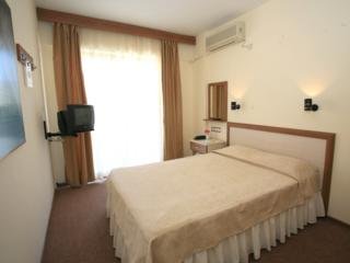 Hotel Saturn