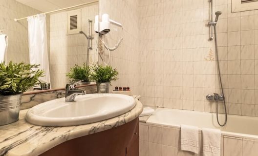 Hotel Sausa
