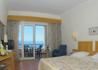 Hotel Savoy Calheta Beach
