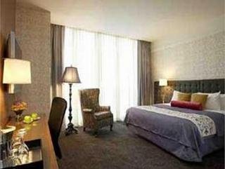 Hotel Sax Chicago