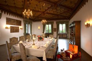 Hotel Schloss Weikersdorf