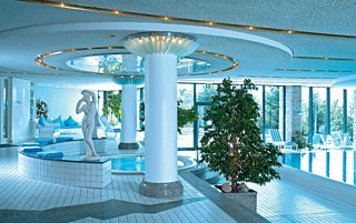 Hotel Schlosshotel Buehlerhoehe