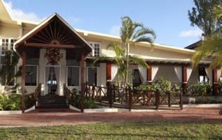 Hotel Sea Breeze Beach