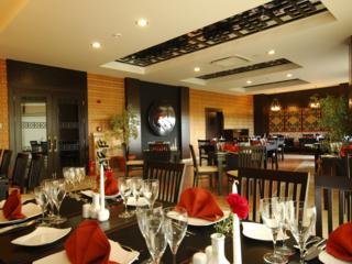 Hotel Sea World Resort & Spa