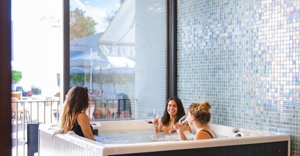 Hotel Selina Evora