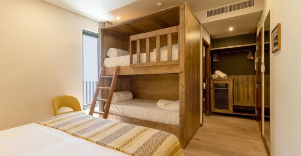 Hotel Selina Evora