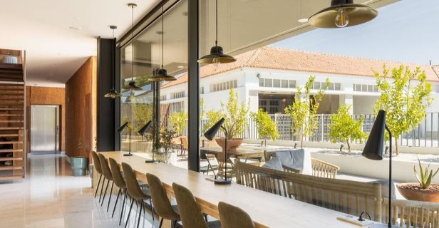 Hotel Selina Evora