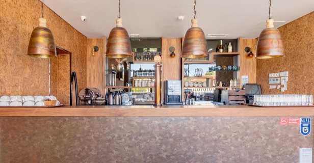 Hotel Selina Evora
