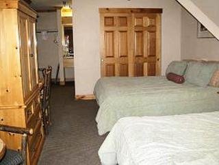 Hotel Selkirk Lodge