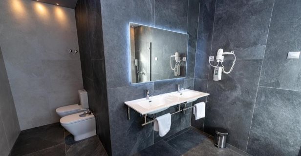 Hotel Seminario Aeropuerto Bilbao